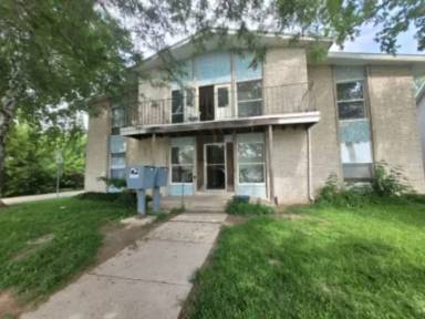 Main picture of 210 North Summit Street - 12