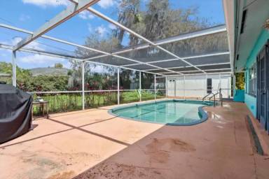 Main picture of 3767 Desoto Rd
