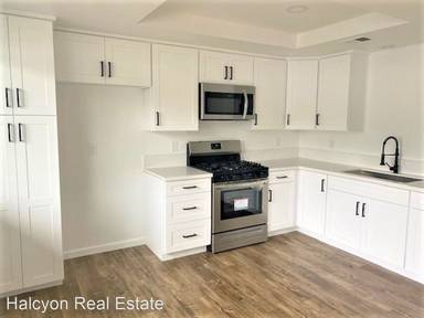 Main picture of 735 E 2nd Ave