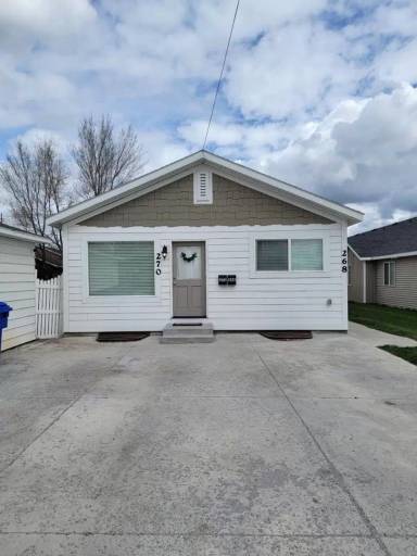 Main picture of 268 W 1st N