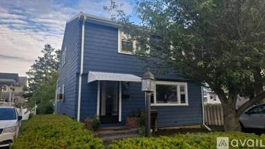 Main picture of 11 Dedham St