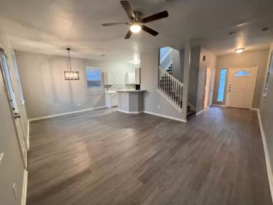 Main picture of 6427 Waldron Dr