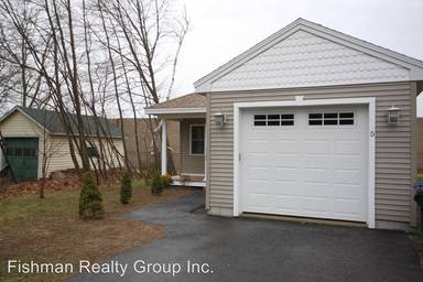 Main picture of 5 Evergreen Rd