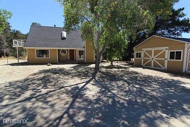 Main picture of 5892 Parkhill Rd