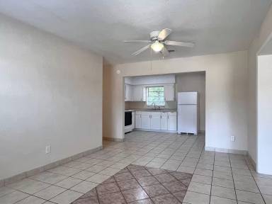 Main picture of 120 3rd Jpv St
