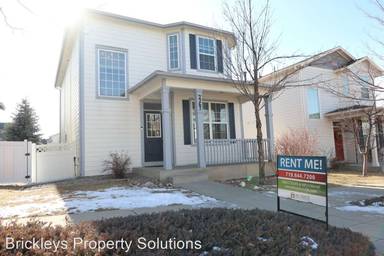 Main picture of 2267 St James Dr