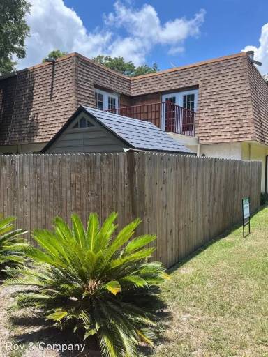 Main picture of 107 Springwood Sq