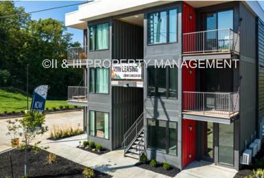 Main picture of 2950 Summit St