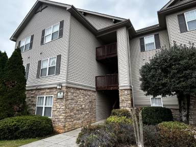 Main picture of 1121 Harts Ridge Dr