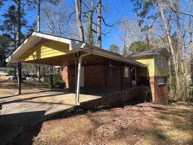 Main picture of 3493 Primrose Pl