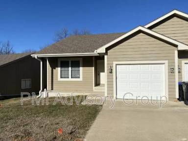 Main picture of 3324 SE Taurus Ave