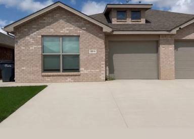 Main picture of 2115 N Avenue J