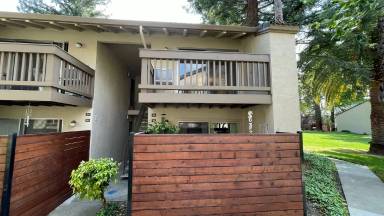 Main picture of 2738 Oak Rd