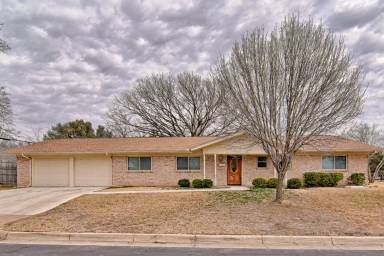 Main picture of 7233 Overhill Rd