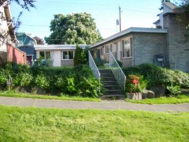 Main picture of 2111 N 63rd St