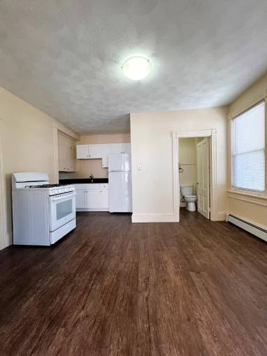 Main picture of 528 Privilege St