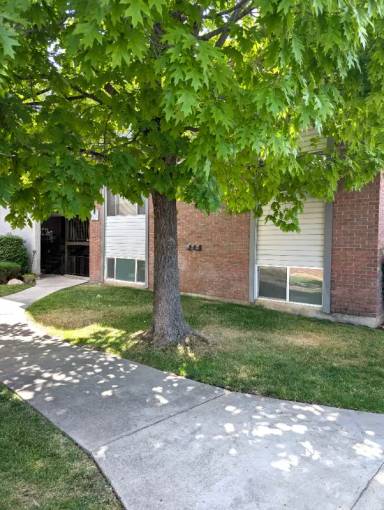 Main picture of 1643 Willowbrook Dr