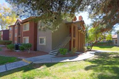 Main picture of Dolce by the Lakes