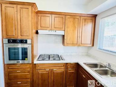 Main picture of 63 Cathcart Ave