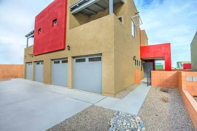 Main picture of 1515 Borrego Dr SE