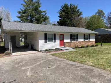 Main picture of 316 David Ln