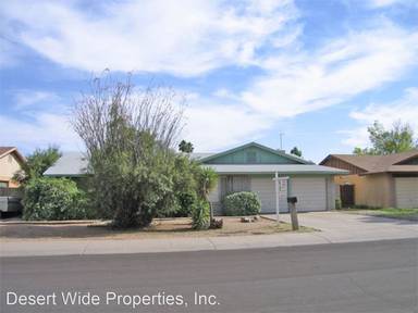 Main picture of 2025 E Colgate Dr