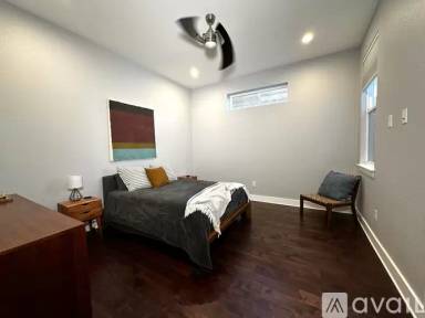 Main picture of 1130 Lott Ave