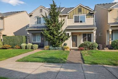 Main picture of 2542 Carson Loop