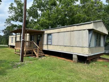 Main picture of 8 Peaceful Pines Dr