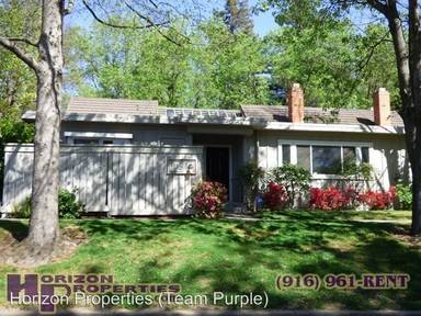 Main picture of 1032 Commons Dr