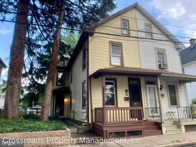 Main picture of 38 W Gramby St