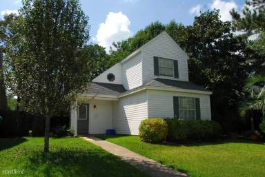 Main picture of 13485 Windridge Dr
