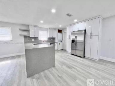 Main picture of 427 N 24th Ave
