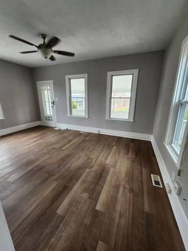 Main picture of 4302 Fenwick Ave