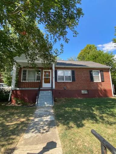 Main picture of 302 Archer St