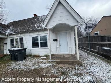 Main picture of 4207 E 4th Pl