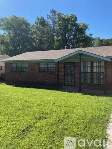 Main picture of 213 Delta Rd
