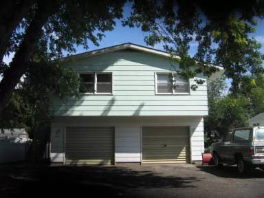Main picture of 333 W 5th St