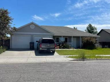 Main picture of 112 Mineral Ave