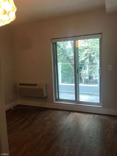 Main picture of 146 Jefferson St