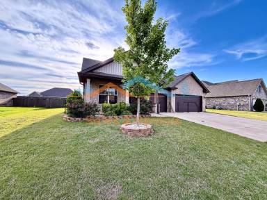 Main picture of 104 Colony Cove Dr