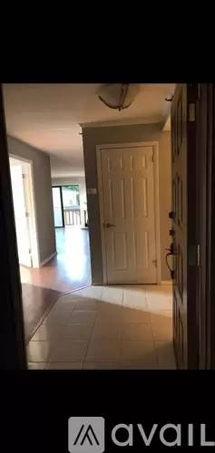 Main picture of 15 Greenridge Ave