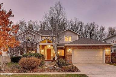Main picture of 4304 S Hampton Cir