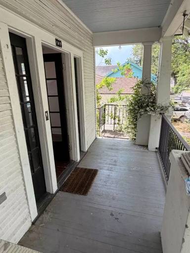 Main picture of 1233 Poland Ave