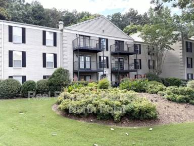 Main picture of 3513 Essex Ave