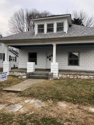 Main picture of 1120 N Bell St