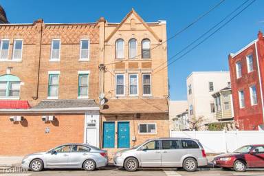Main picture of 3907 Spring Garden St