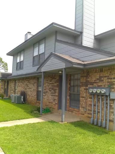 Main picture of 109 Peachtree Ct , Kennedale, TX 76060 - C