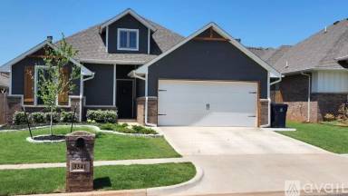 Main picture of 3341 NW 187th St
