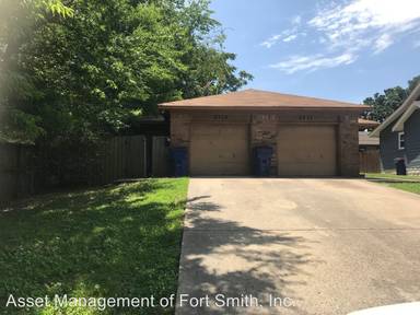 Main picture of 2514 S Greenwood Ave